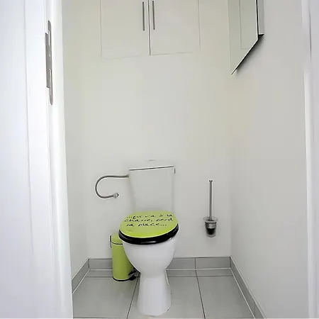Spacious With Private Garden Сasa de vacaciones Gourdon-en-quercy